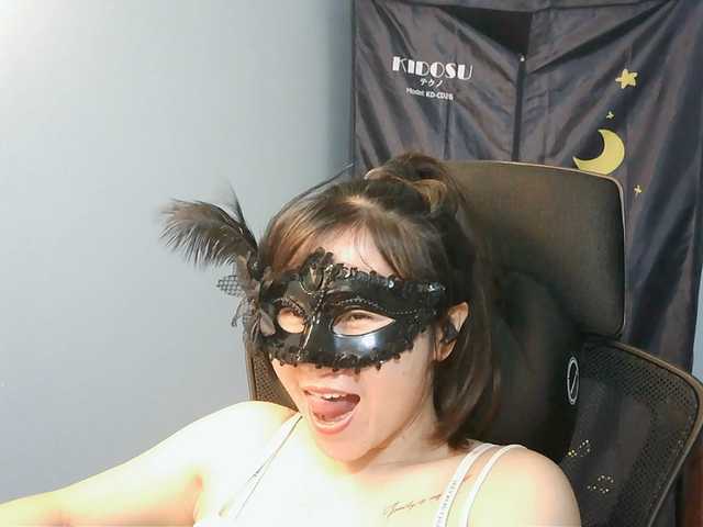 girl30slutty's BongaCams show and profile