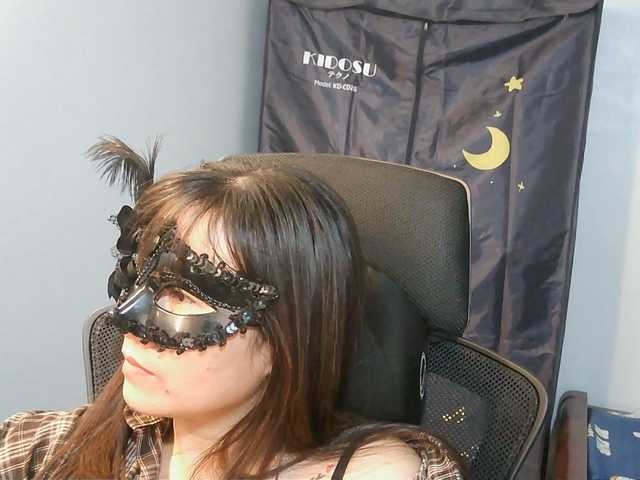 girl30slutty's BongaCams show and profile