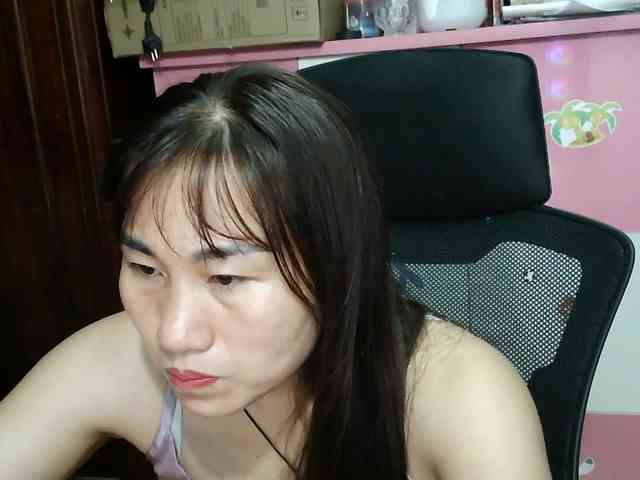 girl30slutty webcam