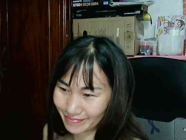 girl30slutty webcam