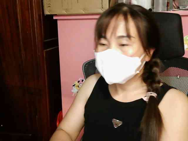 girl30slutty webcam