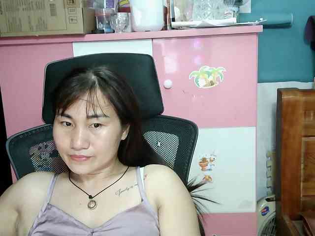 girl30slutty webcam