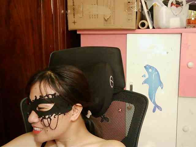 girl30slutty webcam