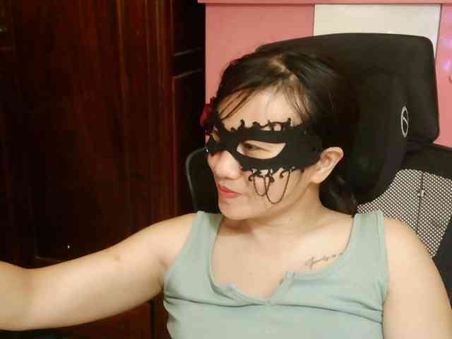girl30slutty webcam