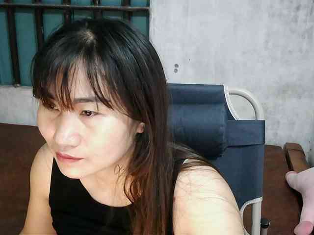 girl30slutty webcam