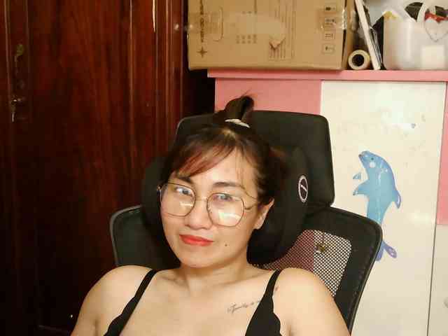 girl30slutty webcam