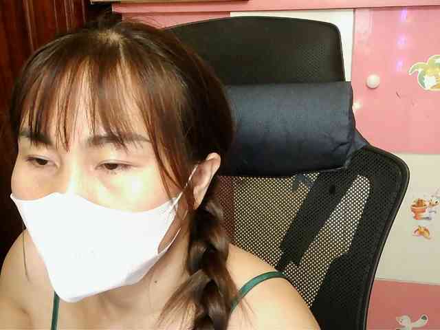 girl30slutty webcam