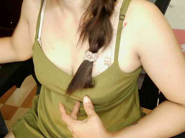 girl30slutty webcam