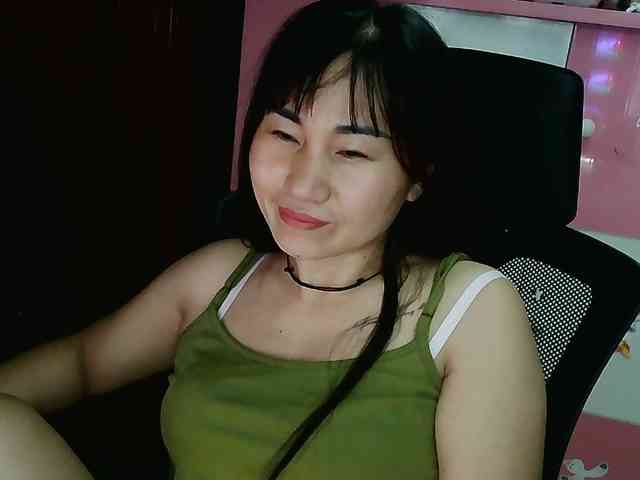 girl30slutty webcam