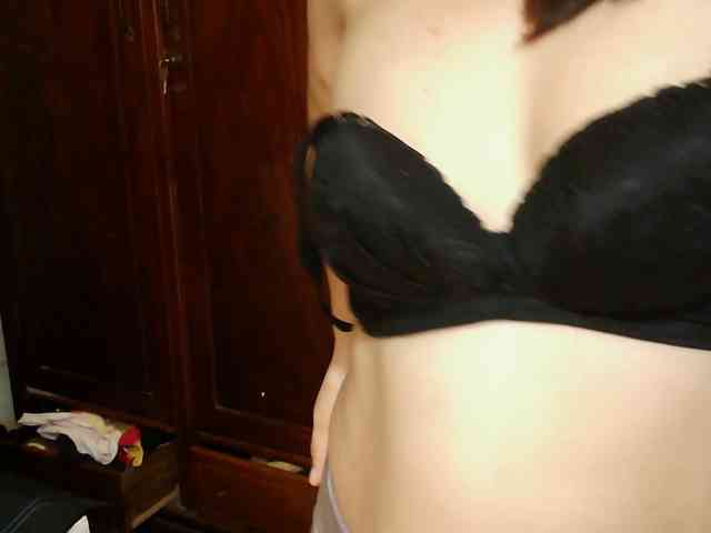 girl30slutty webcam