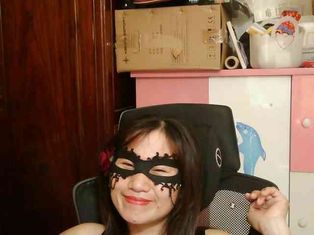 girl30slutty webcam