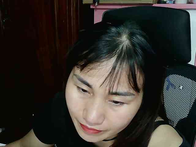girl30slutty webcam