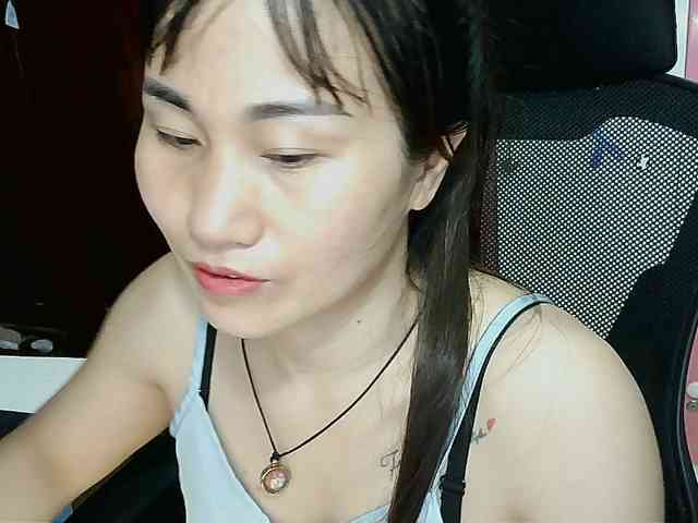 girl30slutty webcam