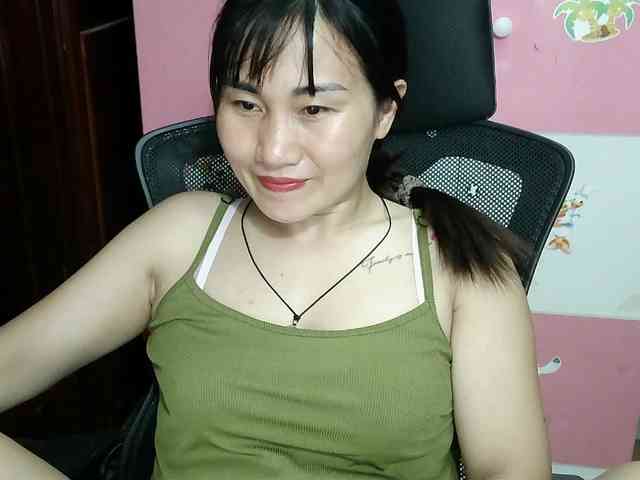 girl30slutty webcam