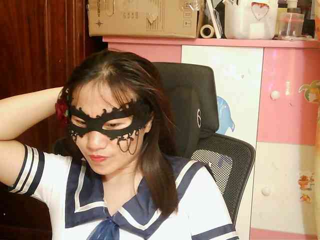 girl30slutty webcam