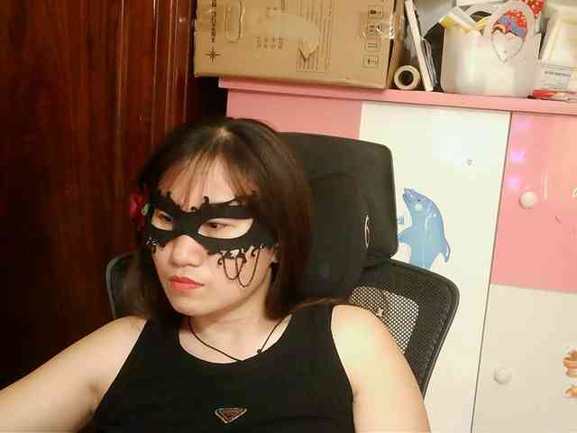 girl30slutty webcam