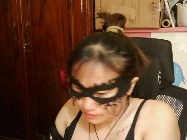 girl30slutty webcam