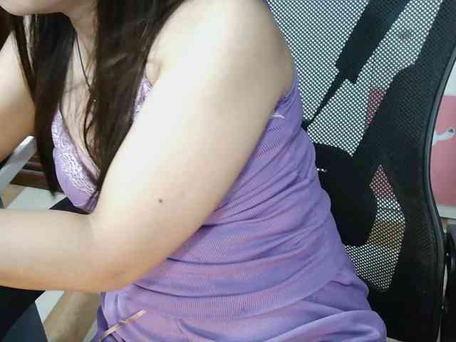 girl30slutty webcam