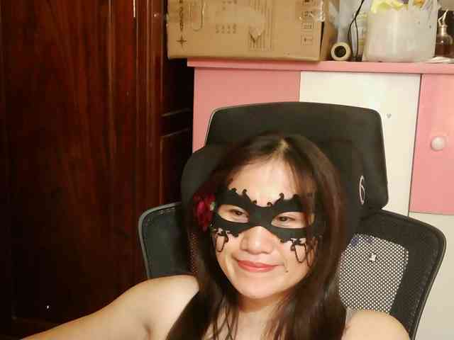 girl30slutty webcam