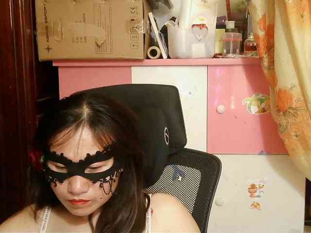 girl30slutty webcam