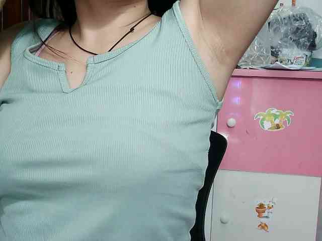 girl30slutty webcam