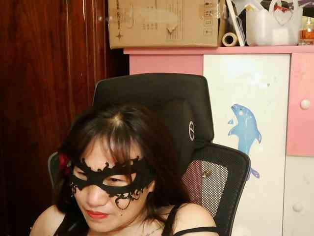 girl30slutty webcam