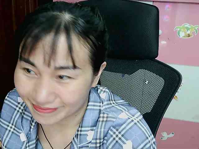 girl30slutty webcam