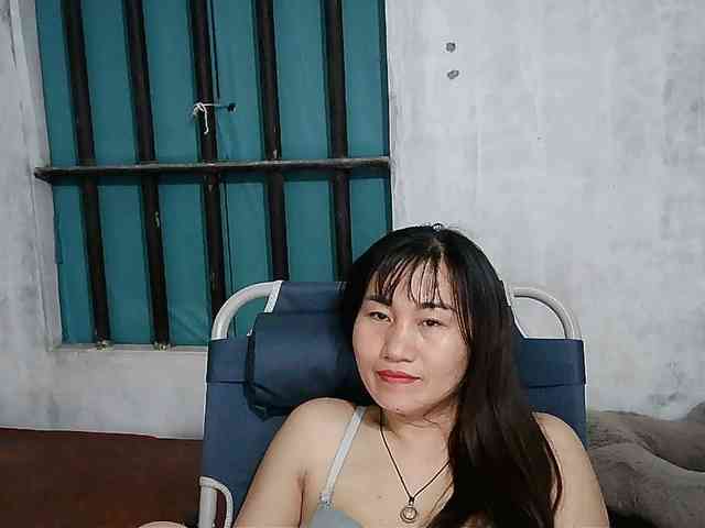 girl30slutty webcam