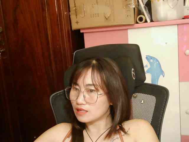 girl30slutty webcam