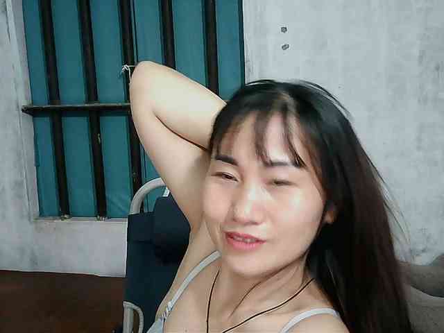 girl30slutty webcam