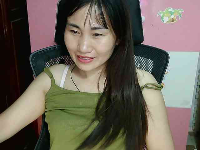 girl30slutty webcam