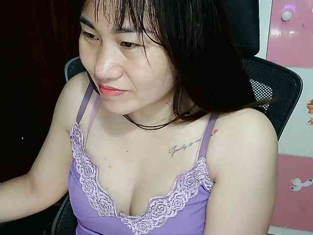 girl30slutty webcam