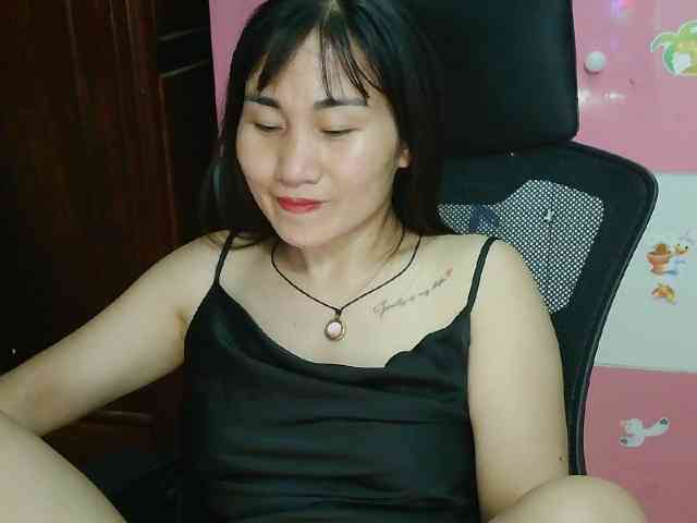 girl30slutty webcam