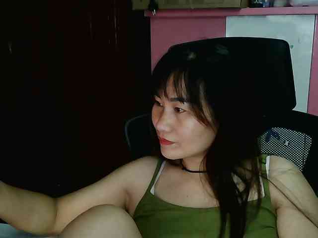 girl30slutty webcam