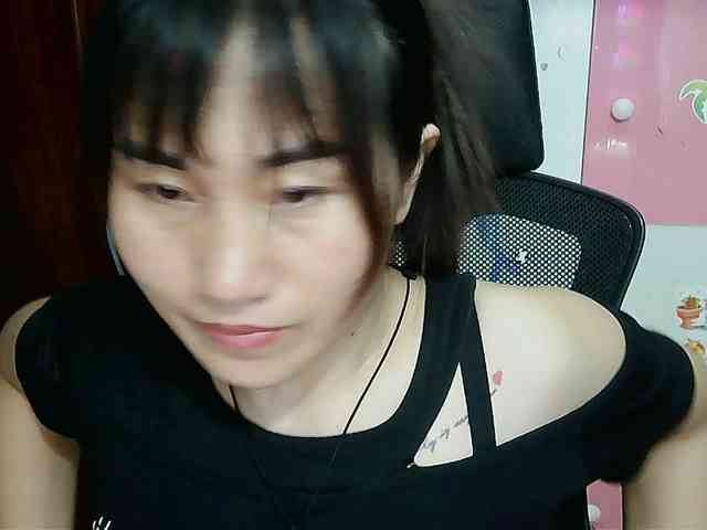 girl30slutty webcam