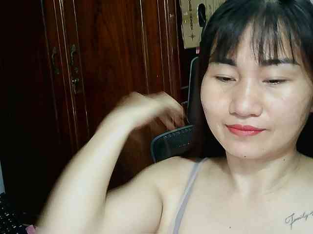 girl30slutty webcam