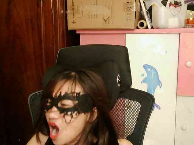 girl30slutty webcam