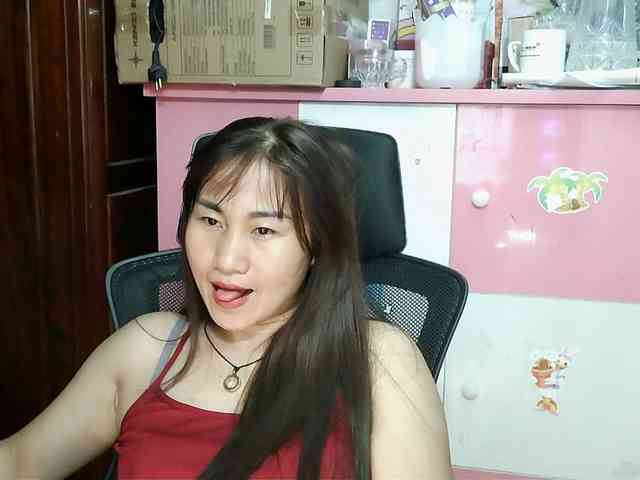 girl30slutty webcam