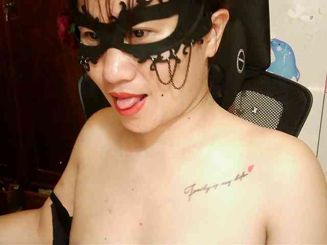 girl30slutty webcam