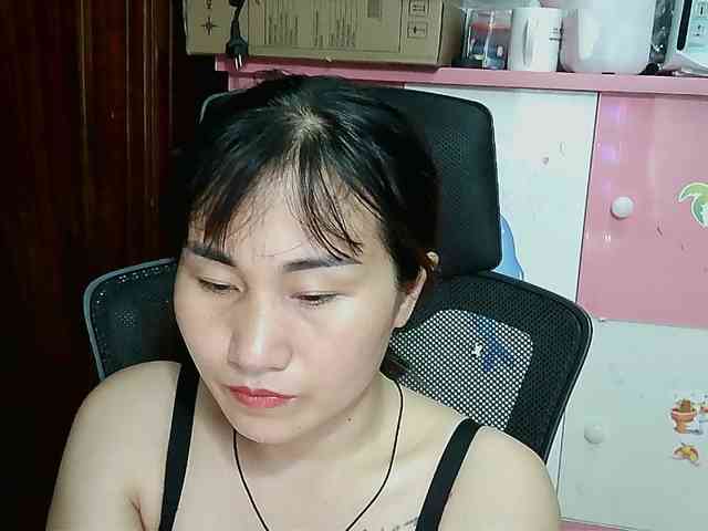 girl30slutty webcam