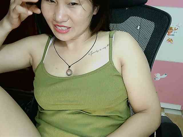 girl30slutty webcam