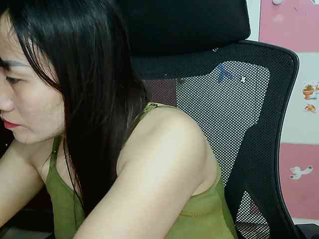 girl30slutty webcam