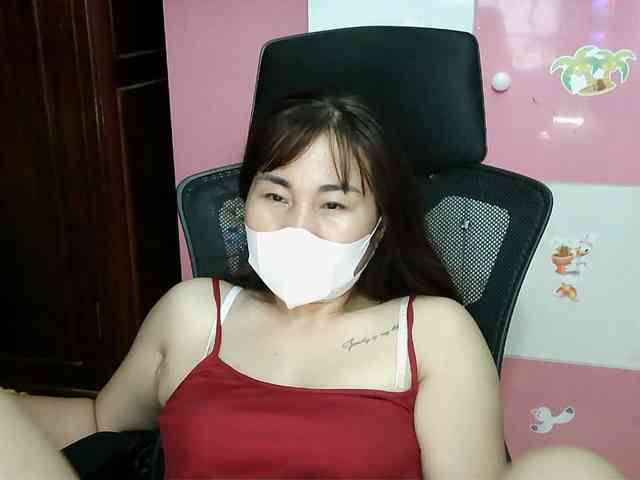 girl30slutty webcam