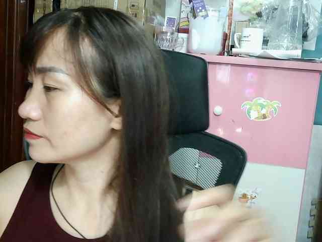 girl30slutty webcam