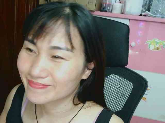 girl30slutty webcam