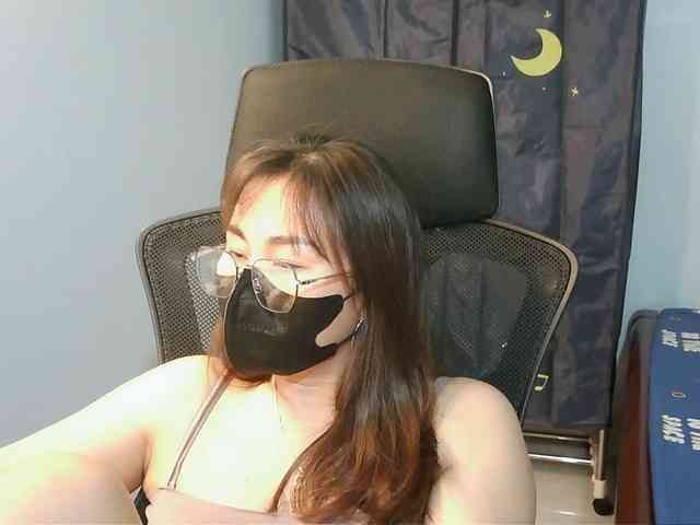 girl30slutty Live Webcam on BongaCams