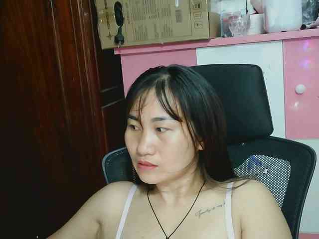 girl30slutty webcam