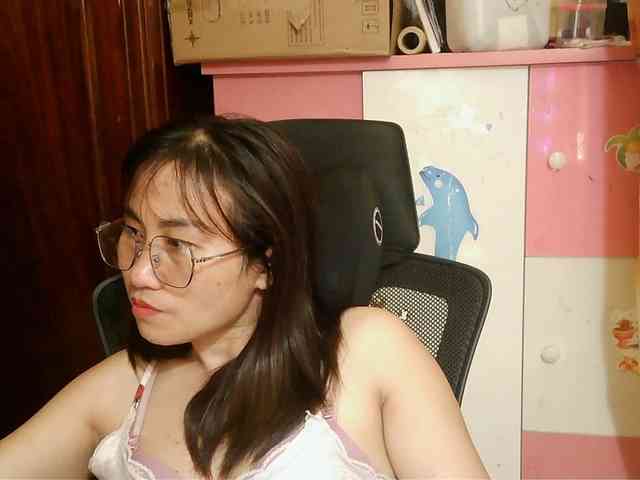 girl30slutty webcam