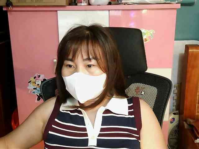 girl30slutty webcam