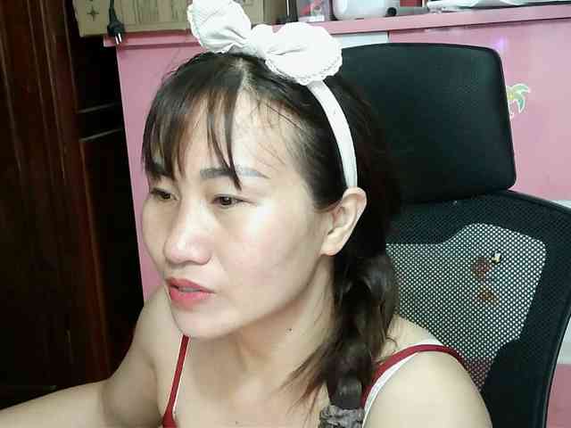 girl30slutty webcam
